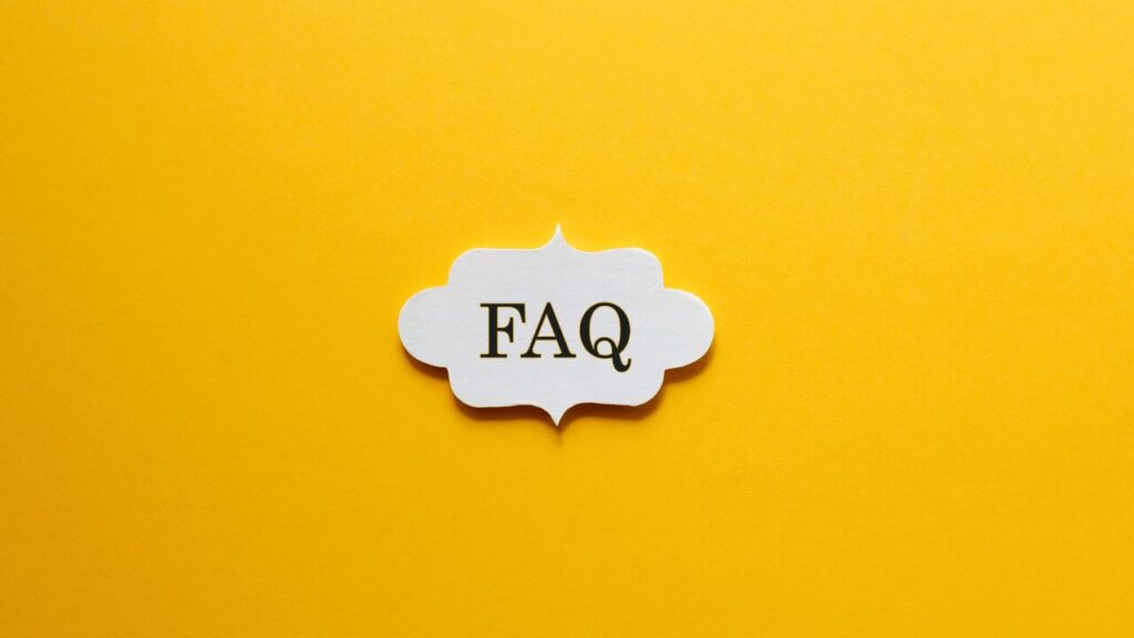 吹き出しに書かれたfaqの文字